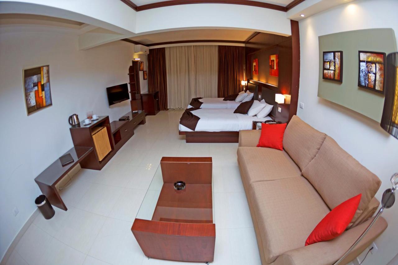 Panacea Suites Hotel Borg El Arab Esterno foto